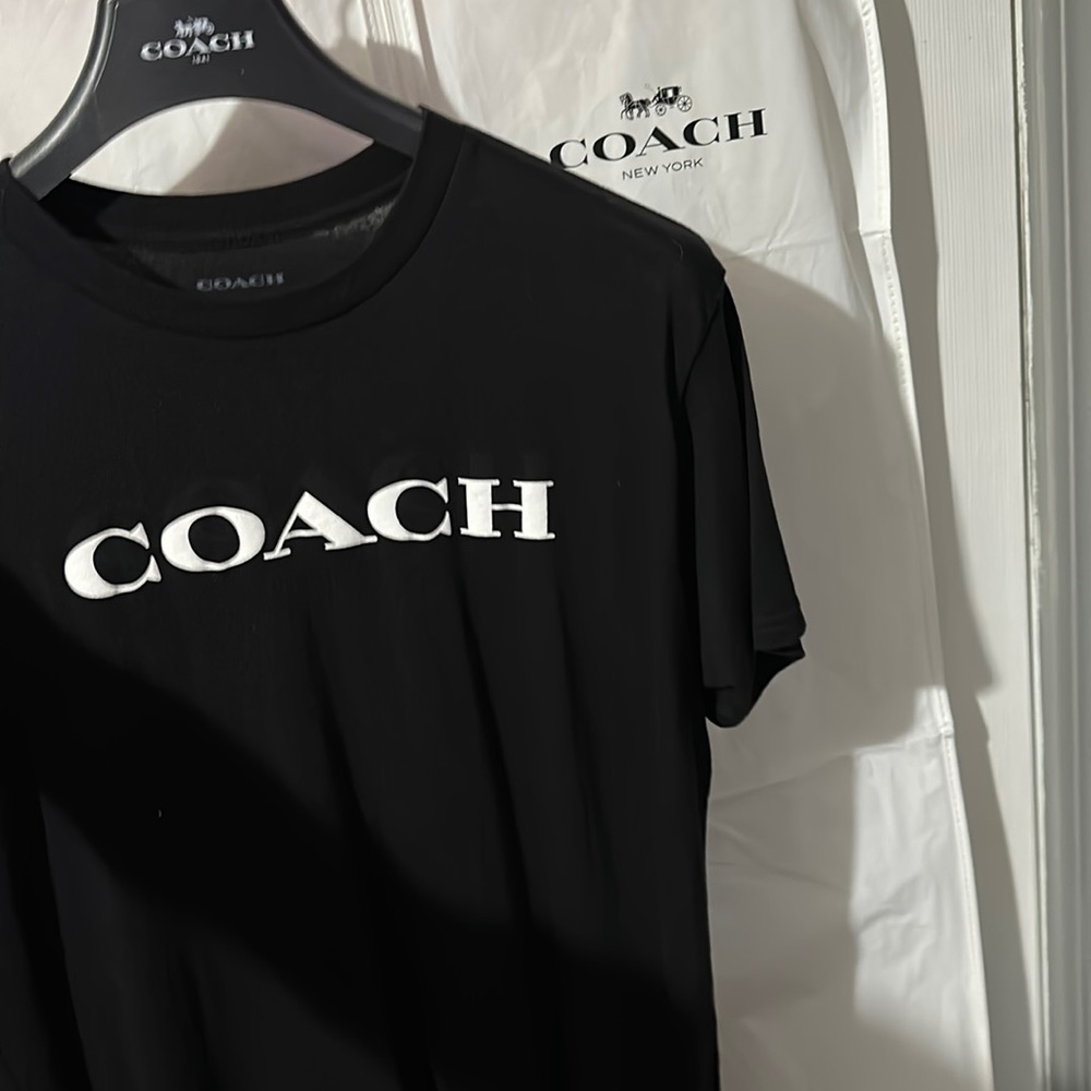 New men’s coach tee shirt